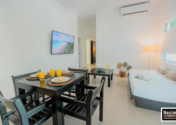 Nasim Con Acceso Club Gratis, Metros 5th Avenida Playa del Carmen