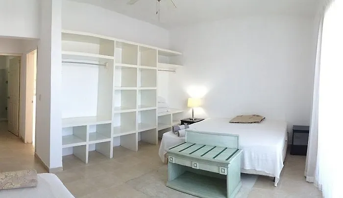 Nasim Con Acceso Club Gratis, Metros 5th Avenida Playa del Carmen